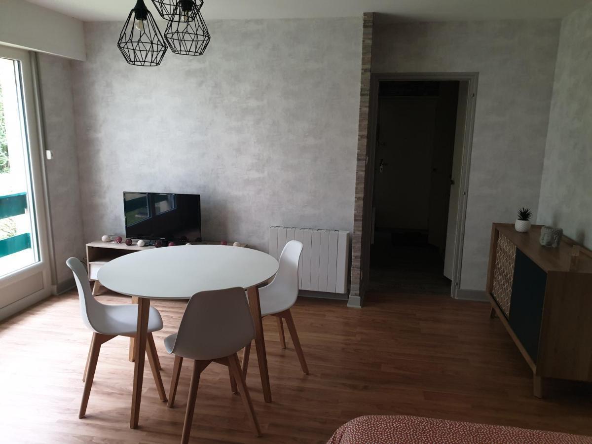 Appartement, Verdun , Proche Centre Ville Exterior photo
